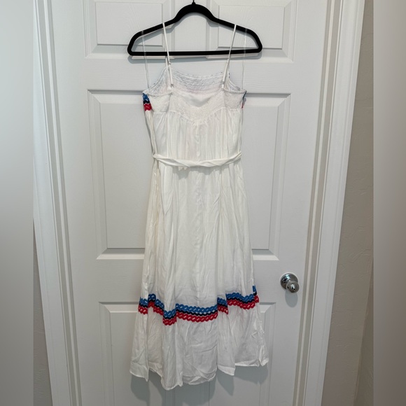 Off white contrast stripe detail shoulder strap midi dress by Entro - Picture 6 of 12